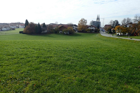 Grundstück für neuen Kindergarten am Ortsrand der Gemeinde Tuntenhausen