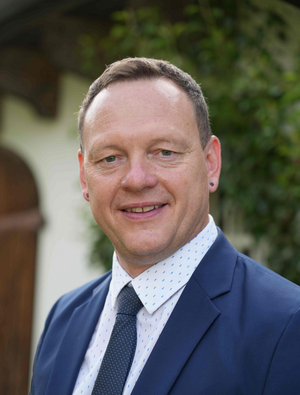 Porträtbild Dieter Neumaier